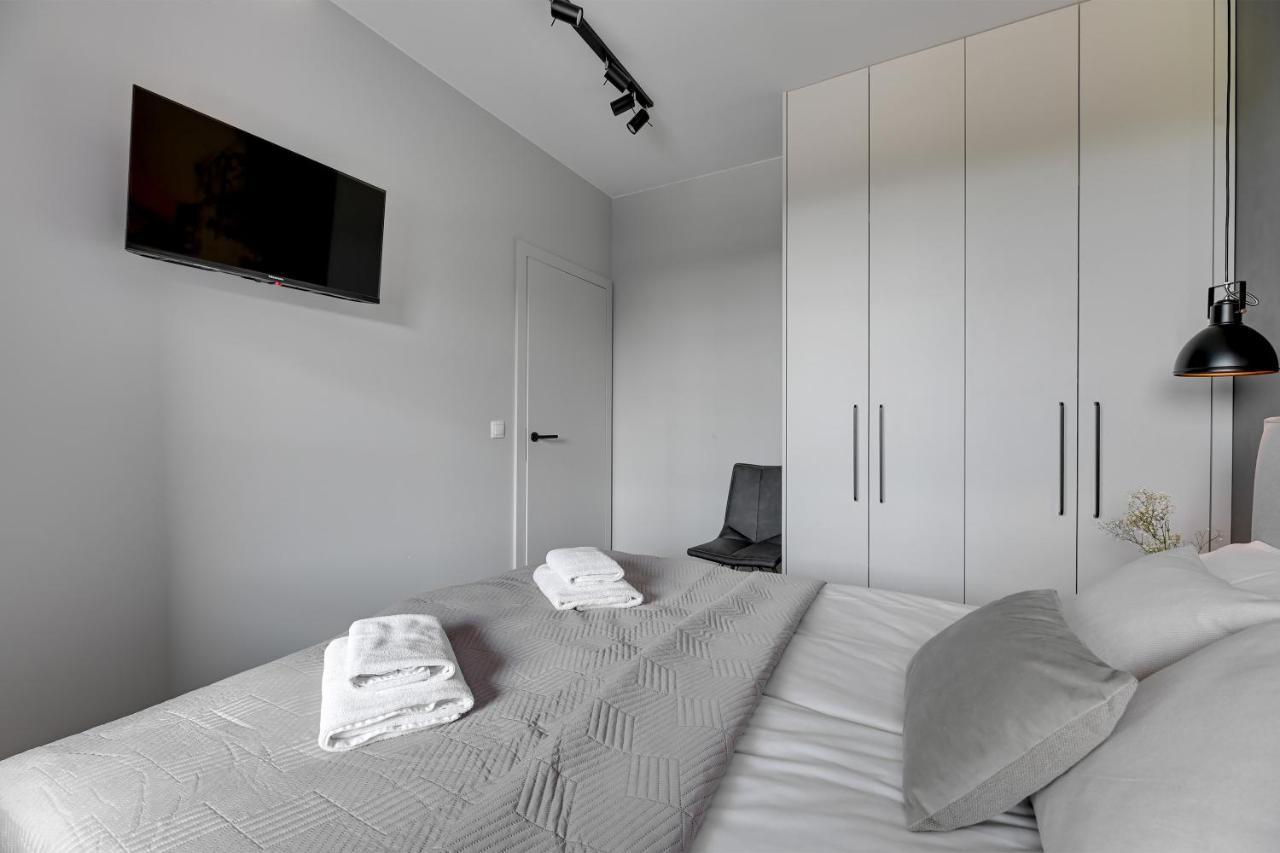 Flatbook - City Center Apartments Doki Living Gdansk Exterior foto