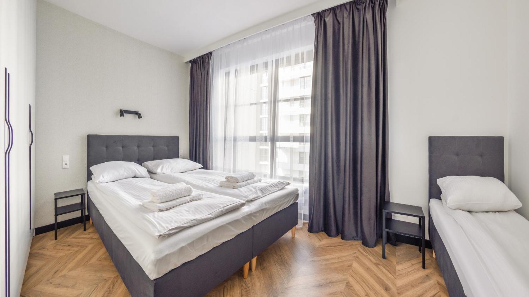 Flatbook - City Center Apartments Doki Living Gdansk Exterior foto
