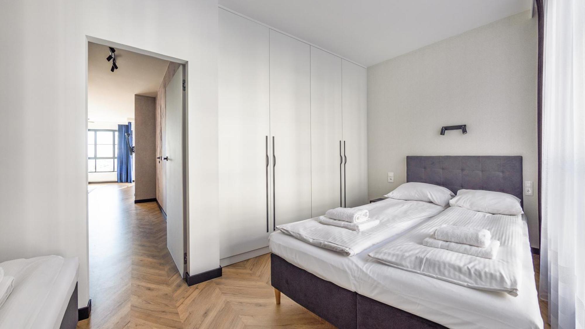 Flatbook - City Center Apartments Doki Living Gdansk Exterior foto